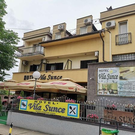 Hotel Vila Sunce 스타라 파조바 외부 사진