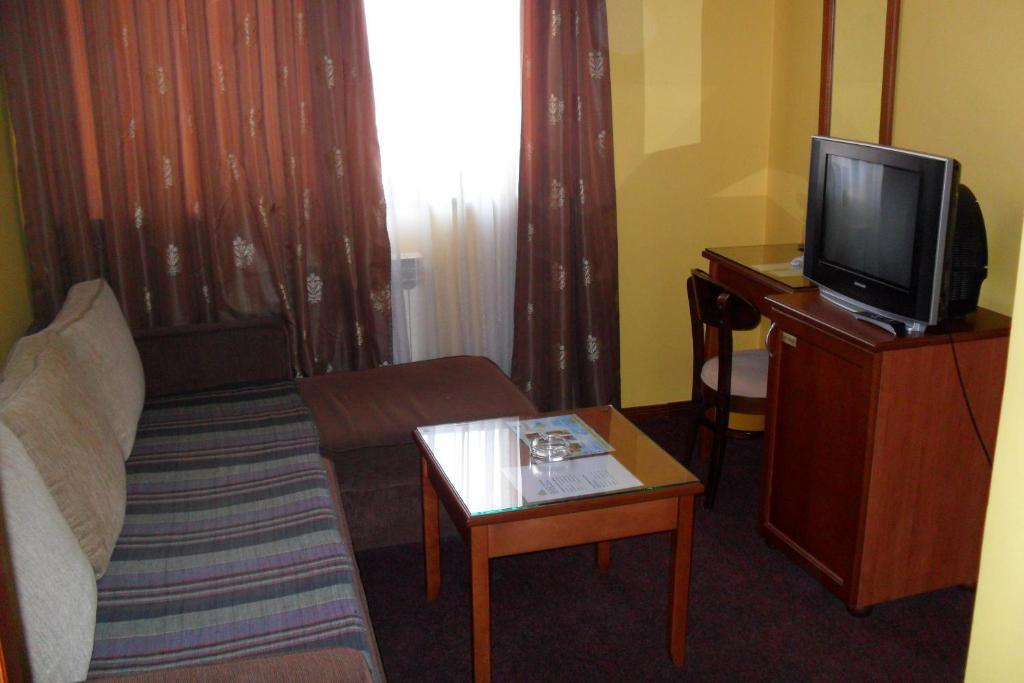 Hotel Vila Sunce 스타라 파조바 객실 사진